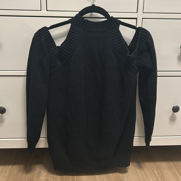 Black knit sweater - Picture 2 of 5
